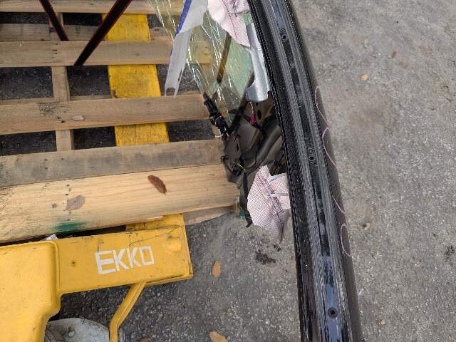 22-25 OEM BMW G42 230 M240 Left Driver Side A Pillar Apron Body Frame Cut