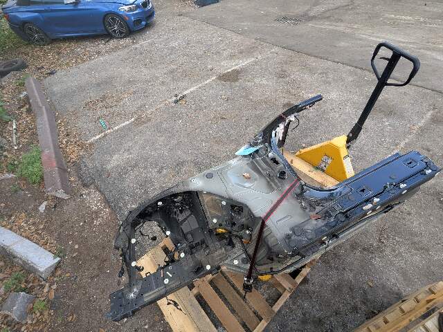 22-25 OEM BMW G42 230 M240 Left Driver Side A Pillar Apron Body Frame Cut