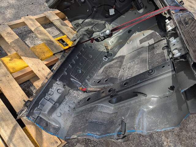 22-25 OEM BMW G42 230 M240 Right Passenger Side A Pillar Apron Body Frame Cut