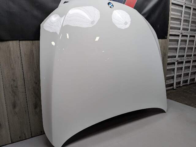 09-15 OEM BMW F01 F02 740 750 760 Front Hood Bonnet Panel White 300