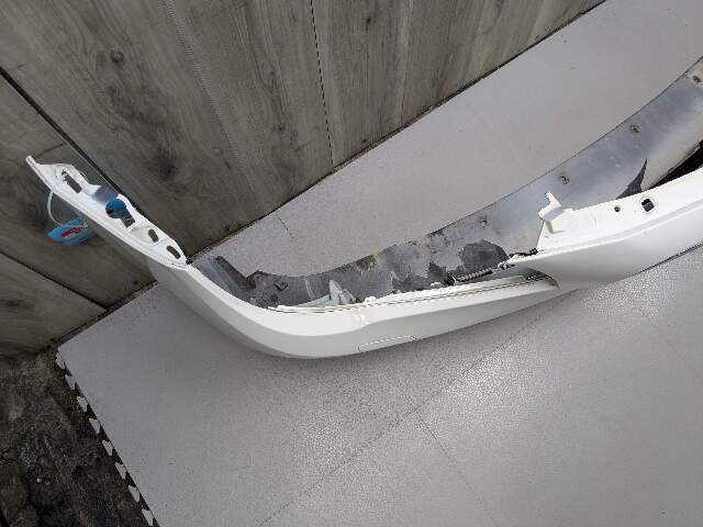 13-15 OEM BMW F01 F02 740 750 Front Bumper Cover w/ Grilles COMPLETE PDC White