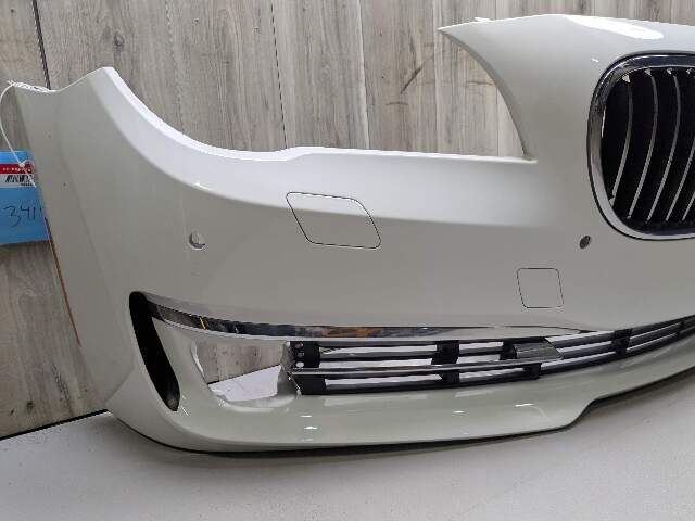 13-15 OEM BMW F01 F02 740 750 Front Bumper Cover w/ Grilles COMPLETE PDC White