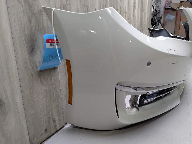 13-15 OEM BMW F01 F02 740 750 Front Bumper Cover w/ Grilles COMPLETE PDC White