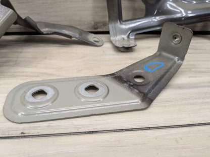 19-24 OEM BMW G20 330 M340 Front Left Driver Side Fender Wing Holder Bracket SET