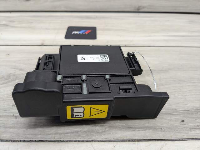 OEM BMW G20 M340 Fuse Box Relay Module