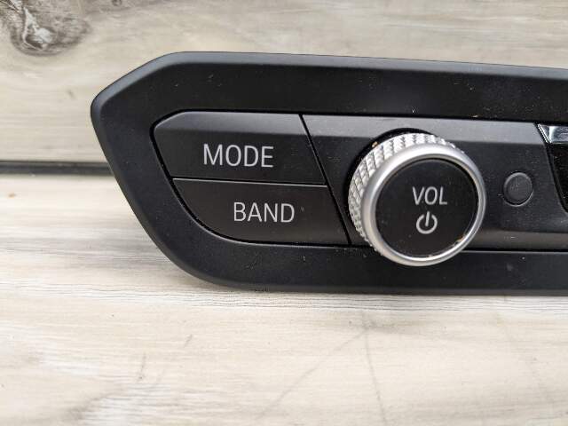 OEM BMW G20 G22 G23 G80 G82 G83 M3 M4 Control Panel Radio Media Buttons Control