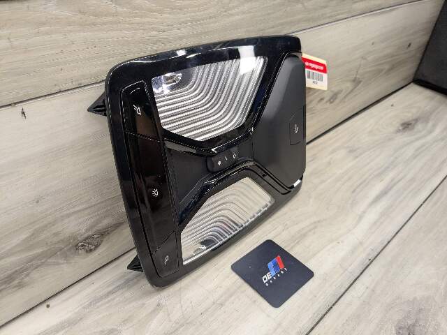 19-24 OEM BMW G20 330 M340 Front Roof Console Dome Light SOS Switch