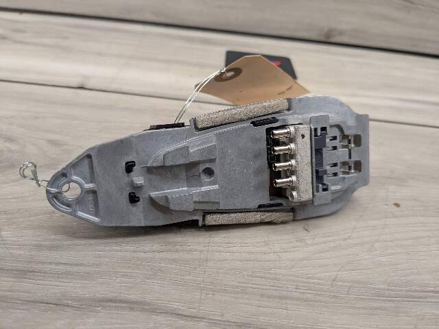 OEM BMW F97 F98 G01 G02 G05 G06 G07 G20 G30 Roof Shark Fin Radio Antenna Module