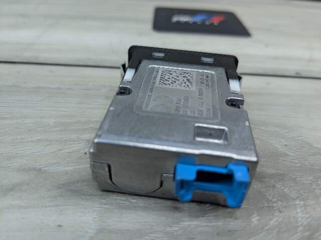 OEM BMW G01 G02 G11 G12 G20 G30 F97 USB Type C Charger Port Socket Connector