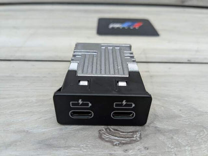 OEM BMW G01 G02 G11 G12 G20 G30 F97 USB Type C Charger Port Socket Connector