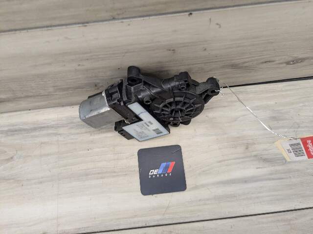 OEM BMW G20 G80 330 M340 REAR Right Passenger Side Door Window Regulator Motor