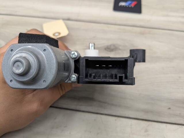 OEM BMW G20 G80 M3 330 M340 REAR Left Driver Side Door Window Regulator Motor