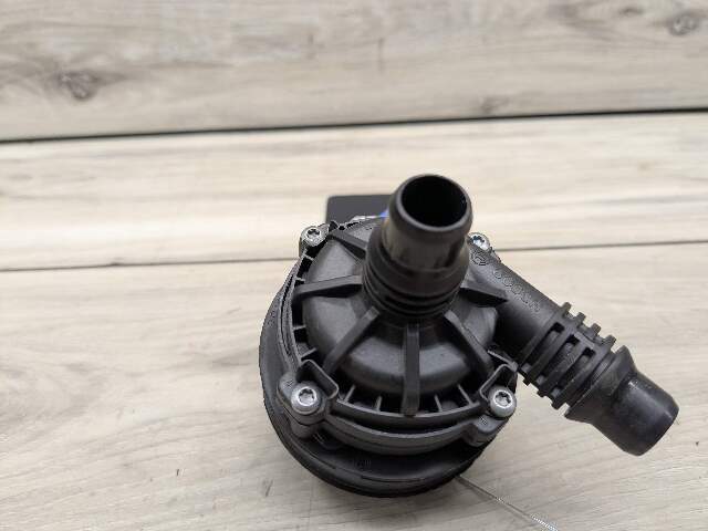 OEM BMW G01 G05 G20 G23 G30 Engine B46 B58 Auxiliary Electric Water Pump Cooling