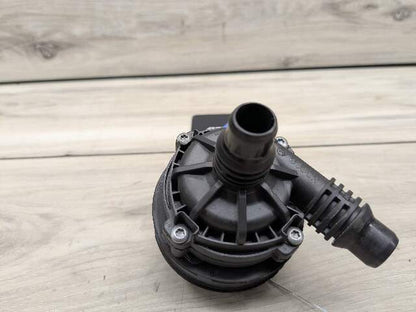 OEM BMW G01 G05 G20 G23 G30 Engine B46 B58 Auxiliary Electric Water Pump Cooling
