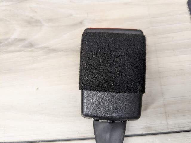 OEM BMW G01 G02 G20 X3 X4 330 M340 840 850 M8 Front Right Left Seatbelt Buckle