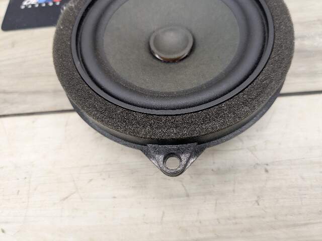 OEM BMW F97 F98 G01 G02 G20 G05 330 M340 X3 MID Range Loud Audio Speaker