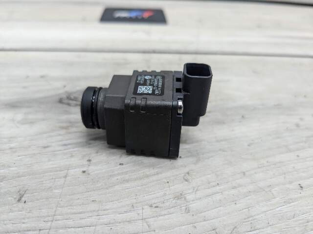 OEM BMW F90 G01 G20 G30 330 M340 X3 M5 Rear View Backup Trunk Reverse Camera