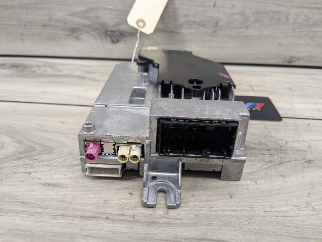 OEM BMW G20 G22 G23 G80 G82 G83 Radio Audio Sound Amplifier Control Module SDARS