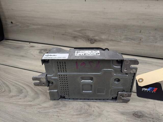 OEM BMW G20 G22 G23 G80 G82 G83 Radio Audio Sound Amplifier Control Module SDARS