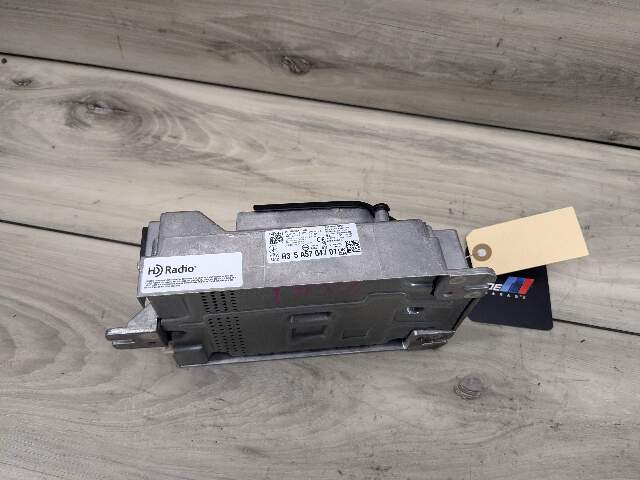OEM BMW G20 G22 G23 G80 G82 G83 Radio Audio Sound Amplifier Control Module SDARS
