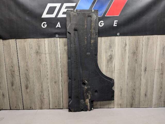 OEM BMW G20 330 M340 Right Passenger Center Under Body Floor Splash Shield Guard