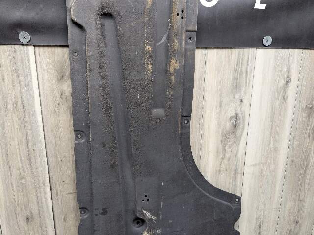 OEM BMW G20 330 M340 Right Passenger Center Under Body Floor Splash Shield Guard