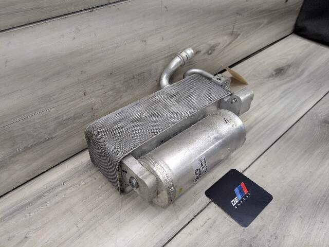 OEM BMW G20 G22 G23 G26 G29 G42 AC Condenser Air Conditioning Radiator Drier