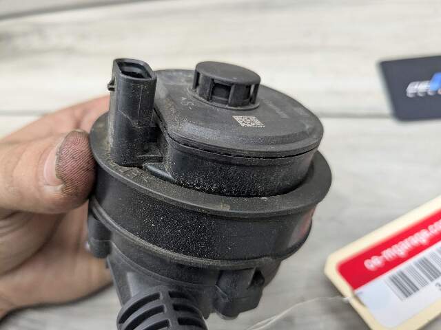 *OEM BMW G01 G05 G20 G22 G30 G42 G80 G82 G83 M3 M4 Engine Auxiliary Water Pump