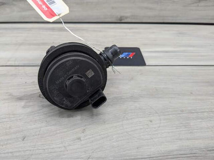 *OEM BMW G01 G05 G20 G22 G30 G42 G80 G82 G83 M3 M4 Engine Auxiliary Water Pump
