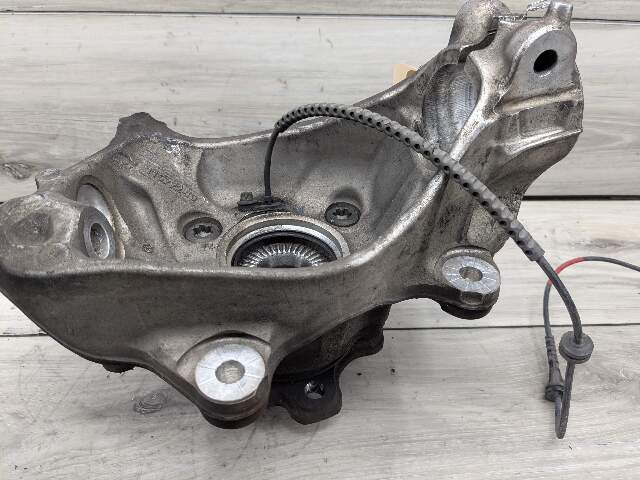 OEM BMW G20 G23 330 M440 FRONT Right Passenger Hub Spindle Knuckle Bearing AWD