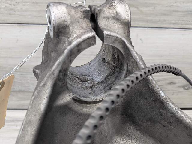 OEM BMW G20 G23 330 M440 FRONT Right Passenger Hub Spindle Knuckle Bearing AWD