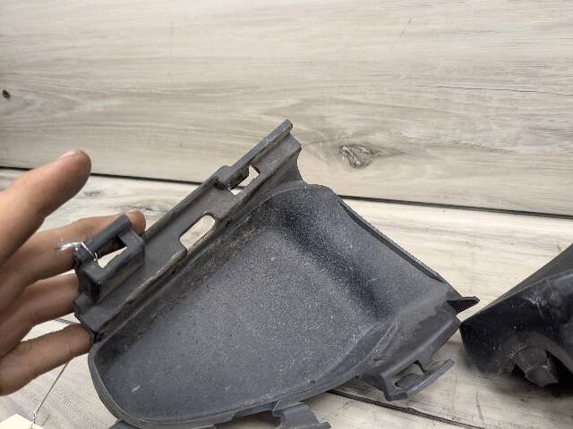 19-24 OEM BMW G20 330 M340 Front Bumper Left Driver Side Air Duct Trim Grille