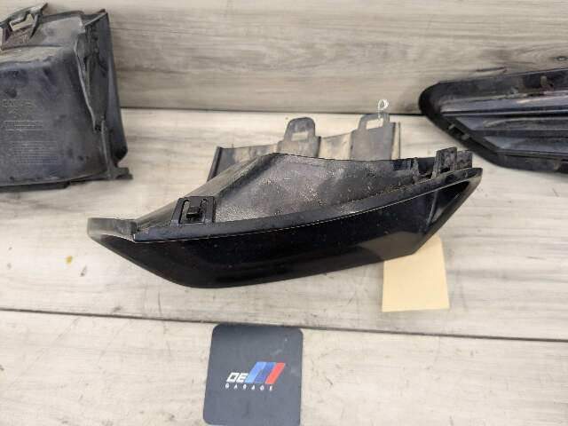 19-24 OEM BMW G20 330 M340 Front Bumper Left Driver Side Air Duct Trim Grille