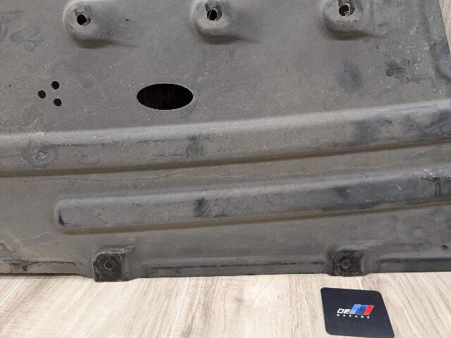 19-25 OEM BMW G20 G23 G26 G42 Center Underbody Underfloor Cover Splash Guard AWD