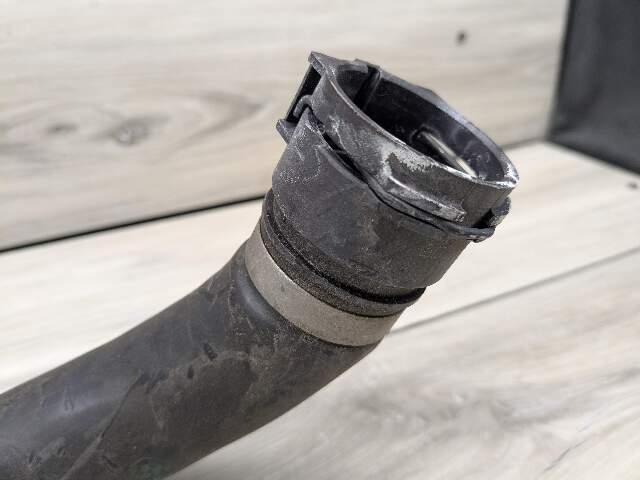 19-24 OEM BMW G20 330 Radiator Coolant Cooling Upper Hose Tube Pipe B46