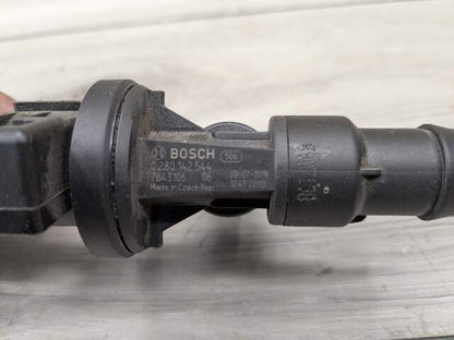 OEM BMW G01 G02 G05 G12 G20 G30 Fuel Tank Vapor Breather Valve B46 B58