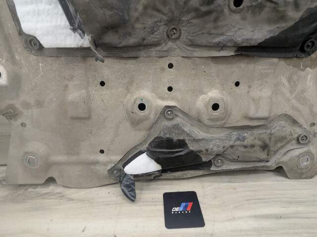 19-24 OEM BMW G20 G22 G23 Structural Reinforcement Shield Plate Cover Panel AWD
