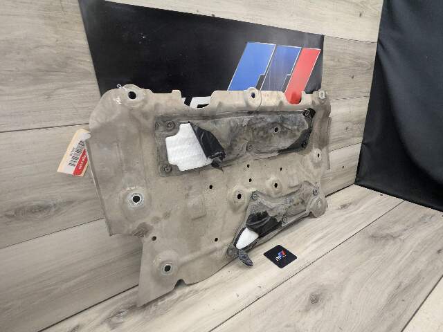 19-24 OEM BMW G20 G22 G23 Structural Reinforcement Shield Plate Cover Panel AWD