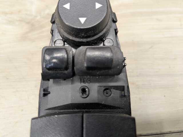 OEM BMW F15 F16 F85 X5 X6 Front Left Driver Master Window Glass Lifter Switch