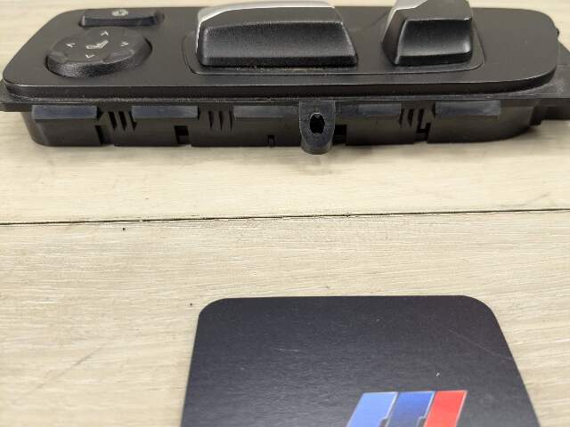 OEM BMW G01 G02 G20 330 M340 X3 Front Left Driver Seat Adjustment Control Switch