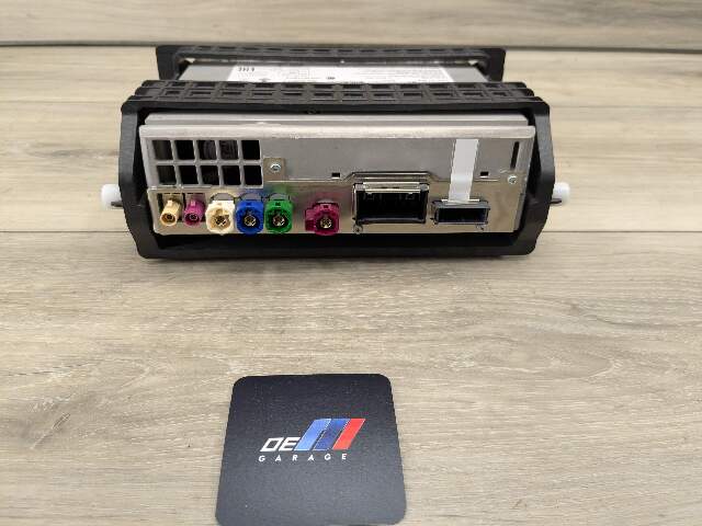 OEM BMW F90 G20 G30 G05 X5 Navigation Headunit Radio Audio Head Unit MGU HW 1.4