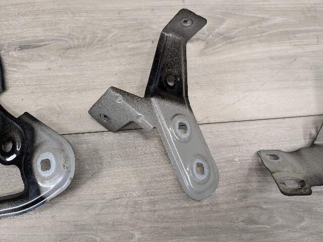 19-24 OEM BMW G20 330 M340 Front Right Passenher Side Fender Holder Bracket SET