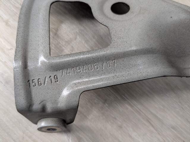 19-24 OEM BMW G20 330 M340 Front Right Passenher Side Fender Holder Bracket SET