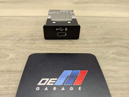 OEM BMW F44 F48 F97 G01 G05 G12 G20 G30 G80 USB Dual Type C Charger Port Socket