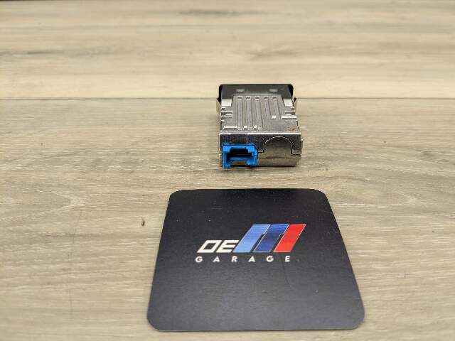 OEM BMW G01 G02 G11 G12 G20 G30 F97 USB Type C Charger Port Socket Connector