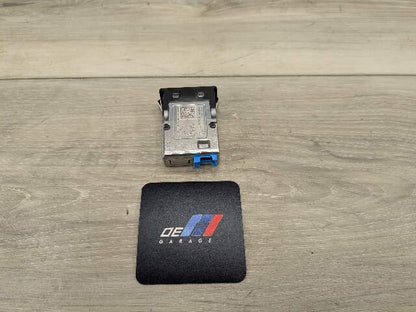 OEM BMW G01 G02 G11 G12 G20 G30 F97 USB Type C Charger Port Socket Connector