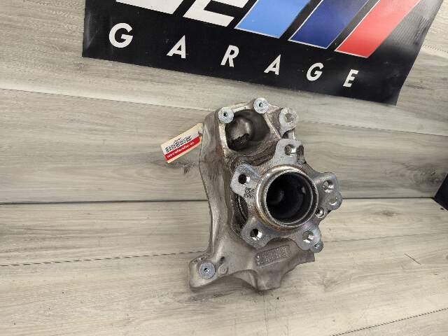 19-25 OEM BMW G20 G22 G23 FRONT Left Driver Hub Spindle Knuckle Bearing RWD