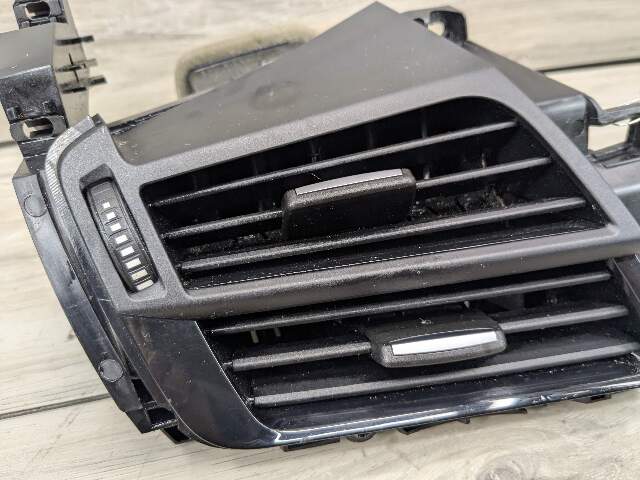 14-19 OEM BMW F15 F16 F85 F86 X5 X6 X5M X6M Left Driver Dash AC Air Vent Grille