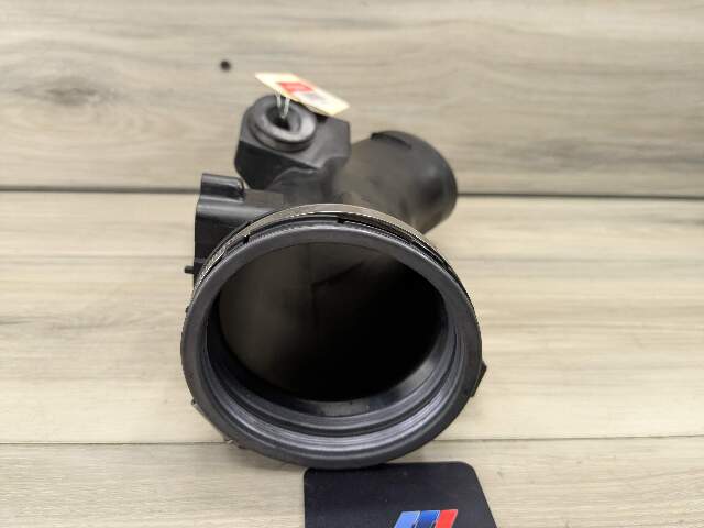 OEM BMW F15 F16 X5 X6 Engine N55 Turbo Air Cleaner Intake Upper Charge Pipe Duct