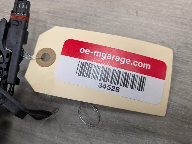 OEM BMW M2 F22 F30 F36 F32 M3 M4 COMFORT ACCESS Driver Door Handle Silver A83